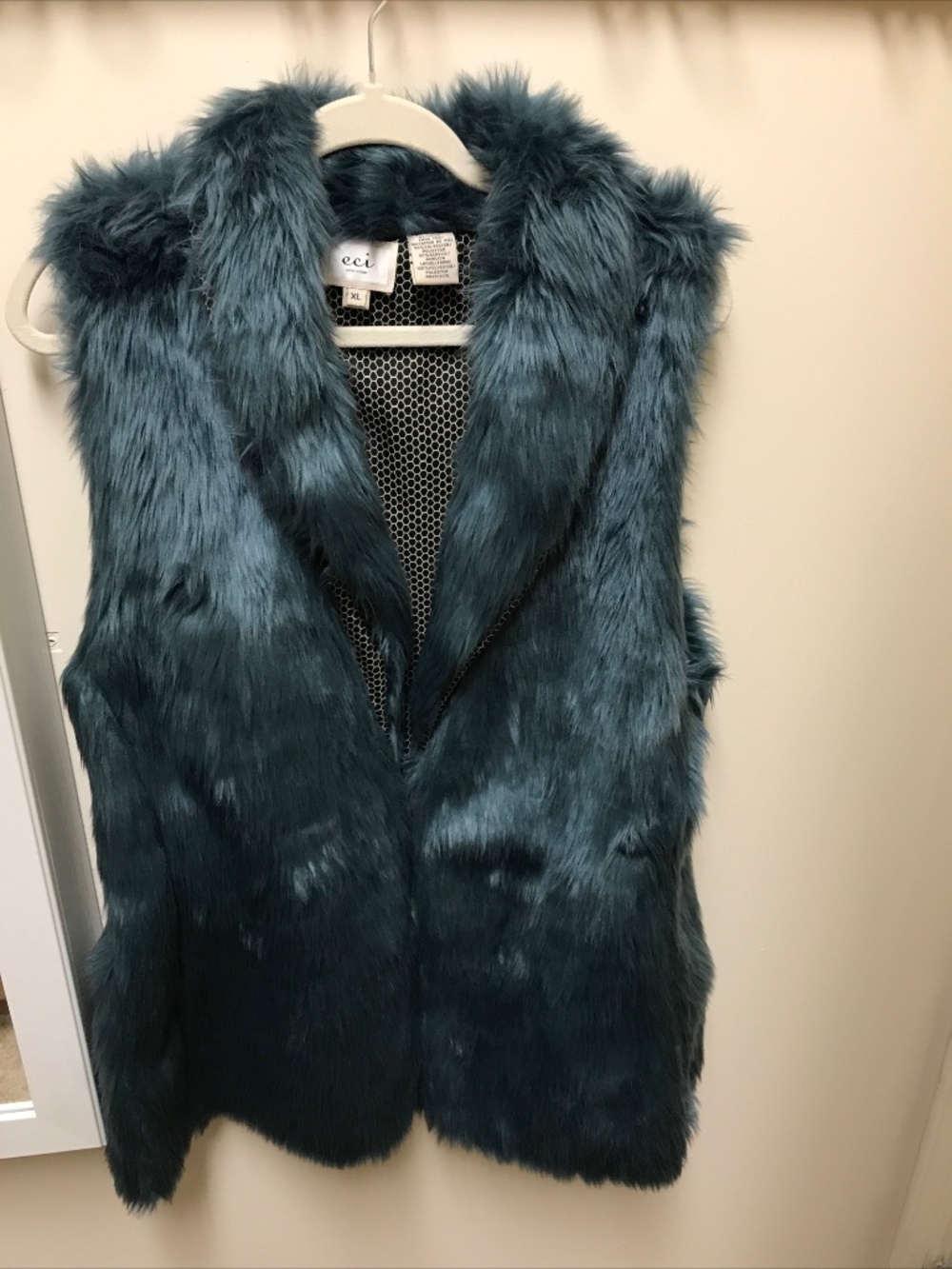 Teal Fur Vest!
